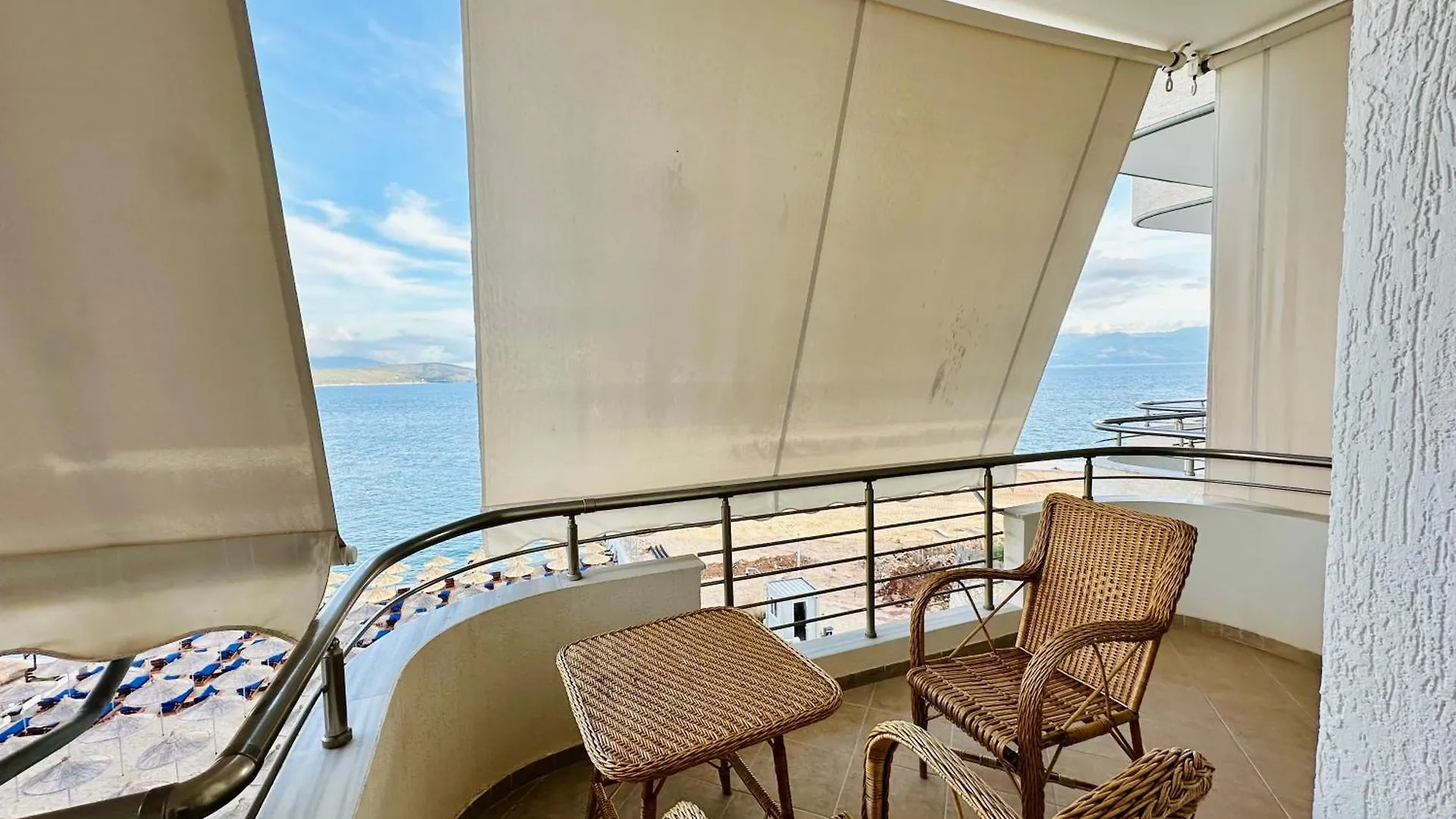 Sun Beachfront Apartments Sarande Albania