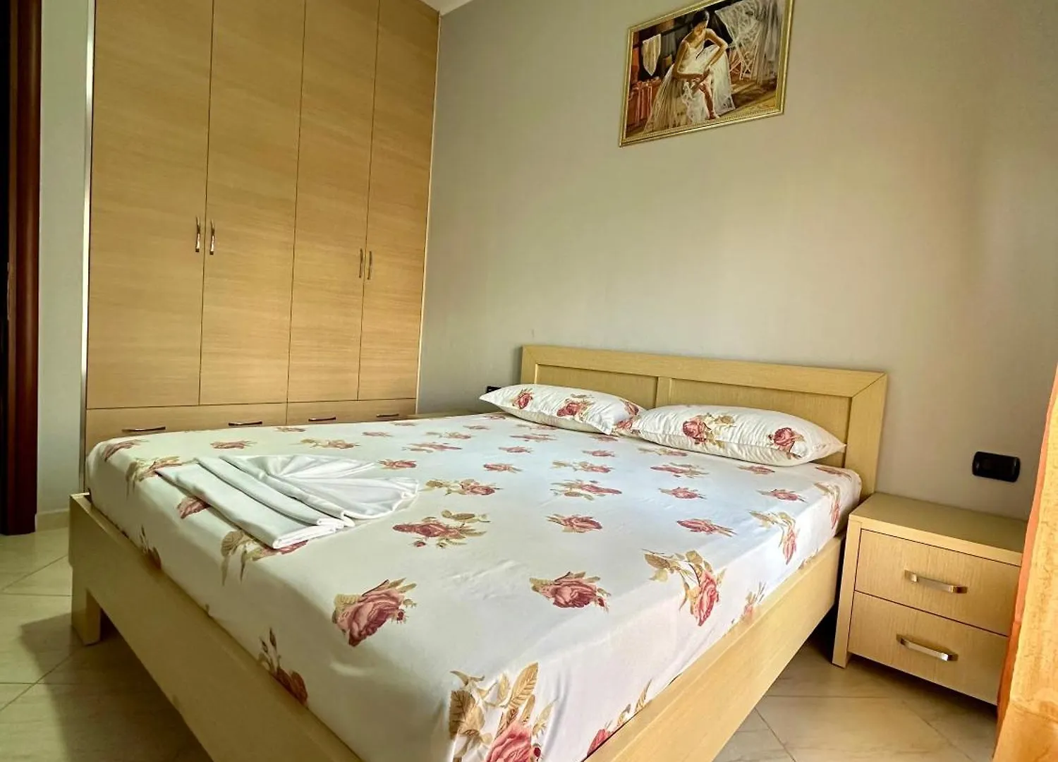 Sun Beachfront Apartments Sarande